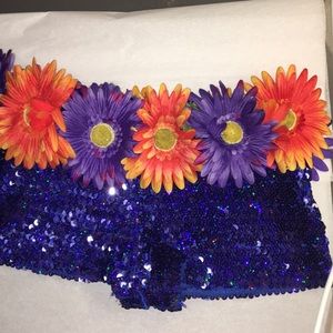 EDC inspired booty shorts !